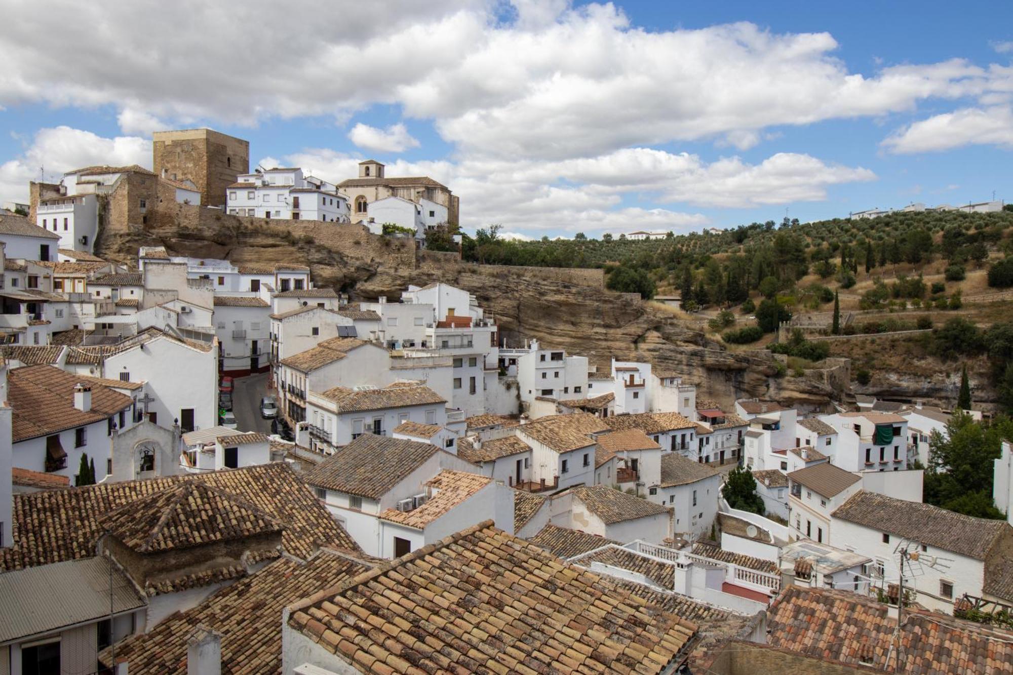 Holiday home La Casa De La Lela Setenil De Las Bodegas